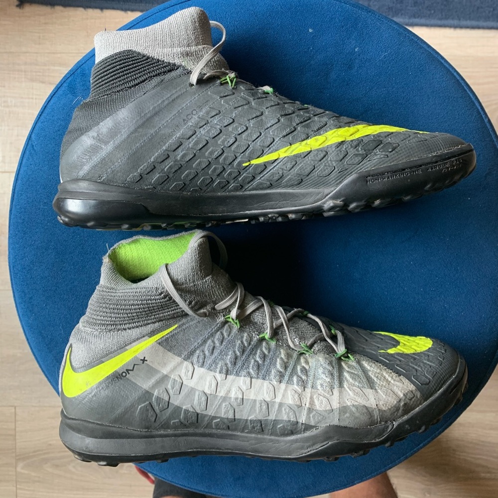 Nike Hypervenomx Proximo Airmax size 8